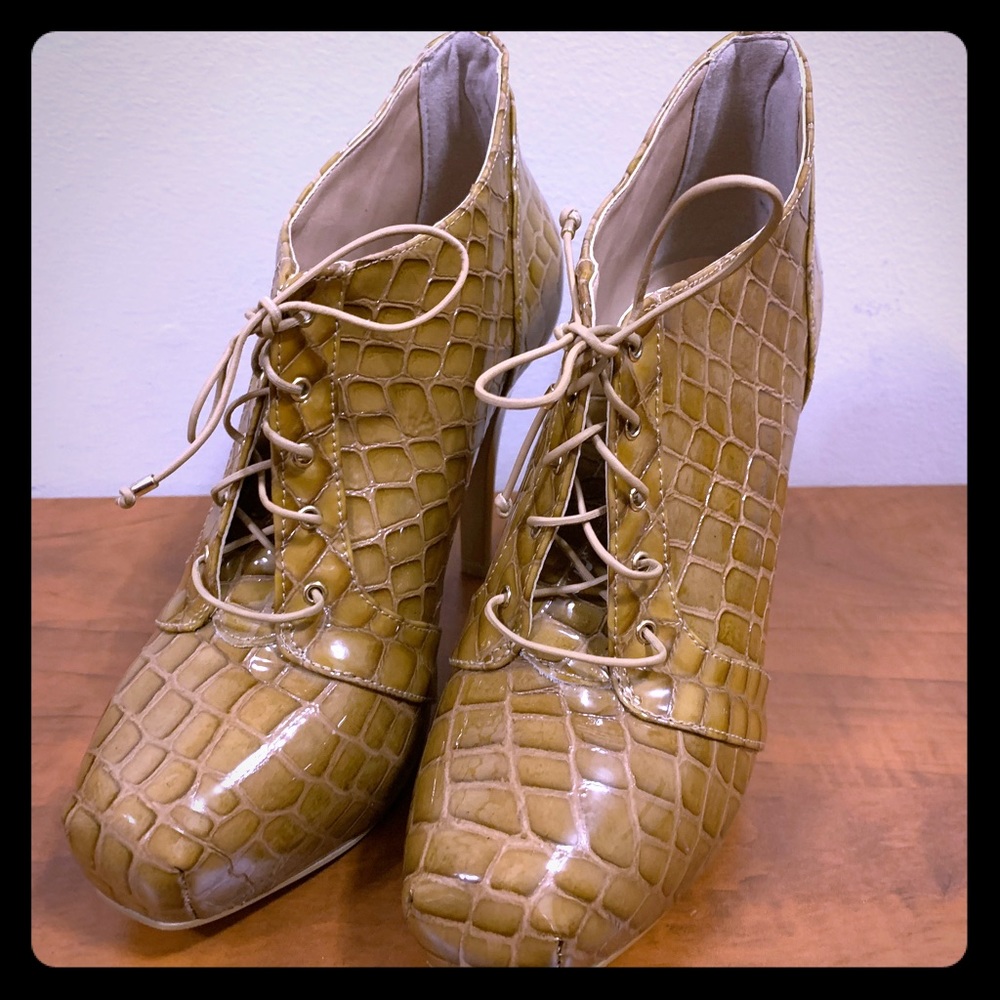 Miucha Heeled Booties Shoes Size 8